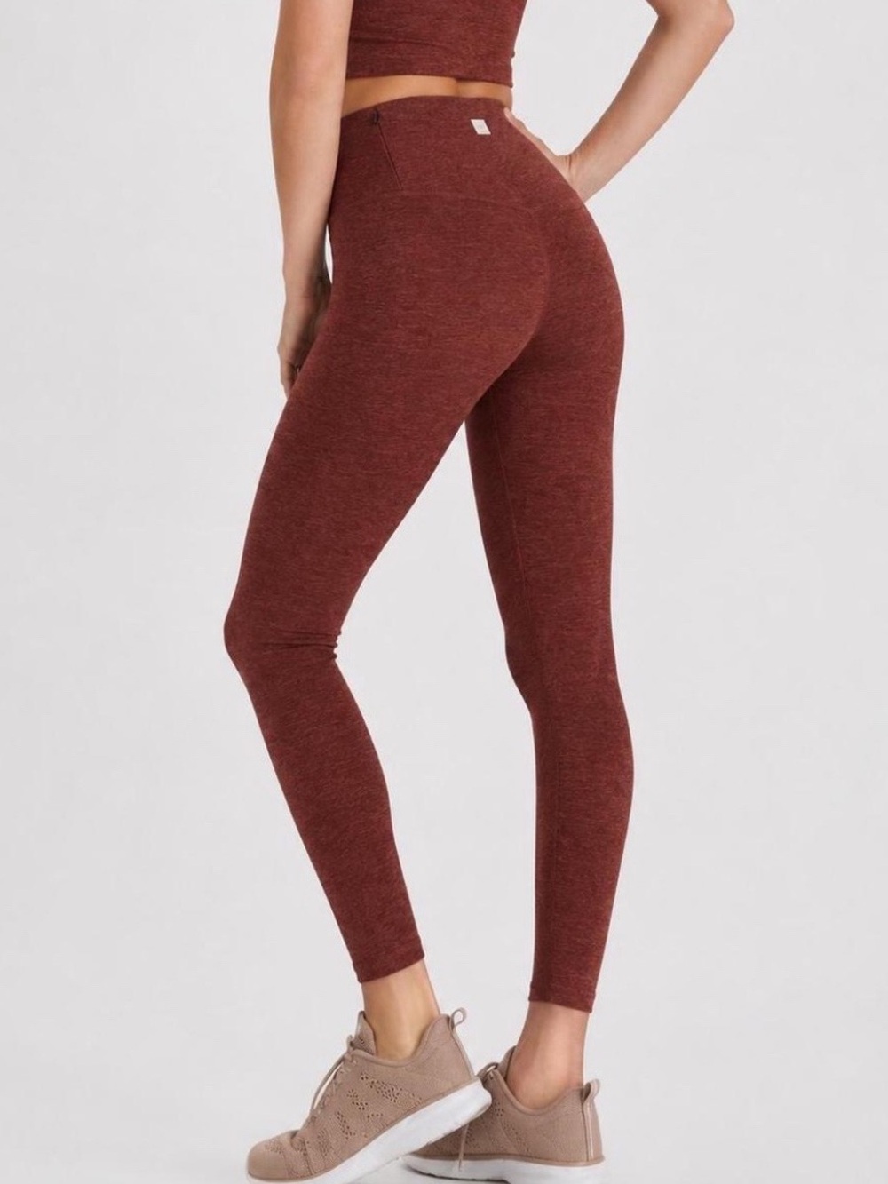 Vuori Clean Elevation Leggings Burgundy Heather High Rise Zip pocket